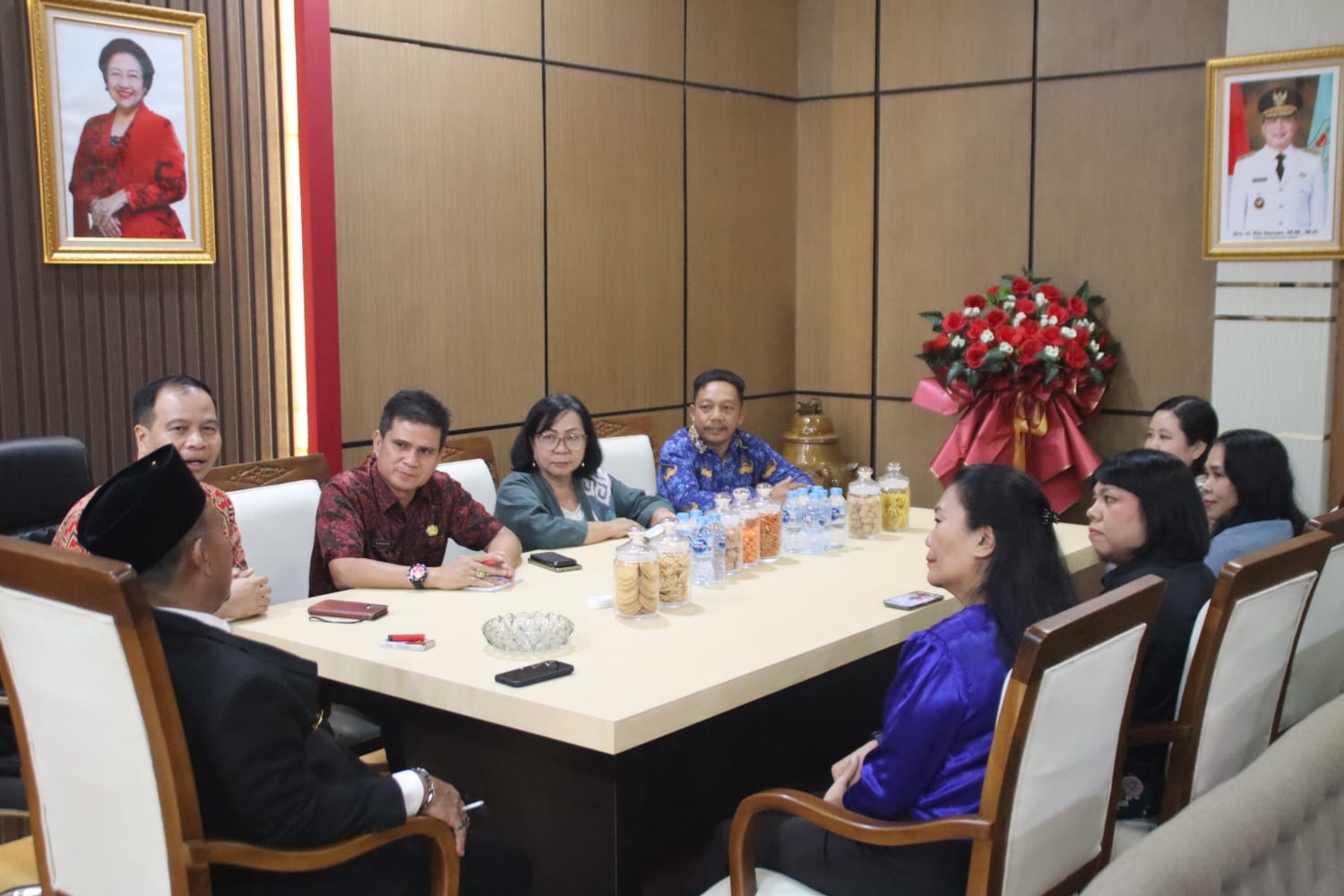 Terima Audiensi PGIW, Wagub Kalbar Krisantus Tegaskan Komitmen Rawat Kerukunan Beragama